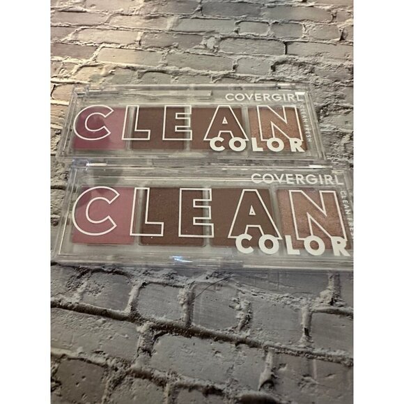 Covergirl Clean - #242 Mellow Mauve Eye Shadow Pallet - 2 included - Picture 1 of 4